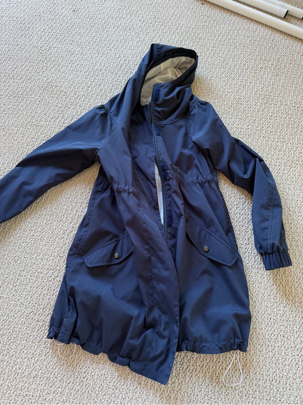 Discontinued vintage navy lululemon waterproof jacket